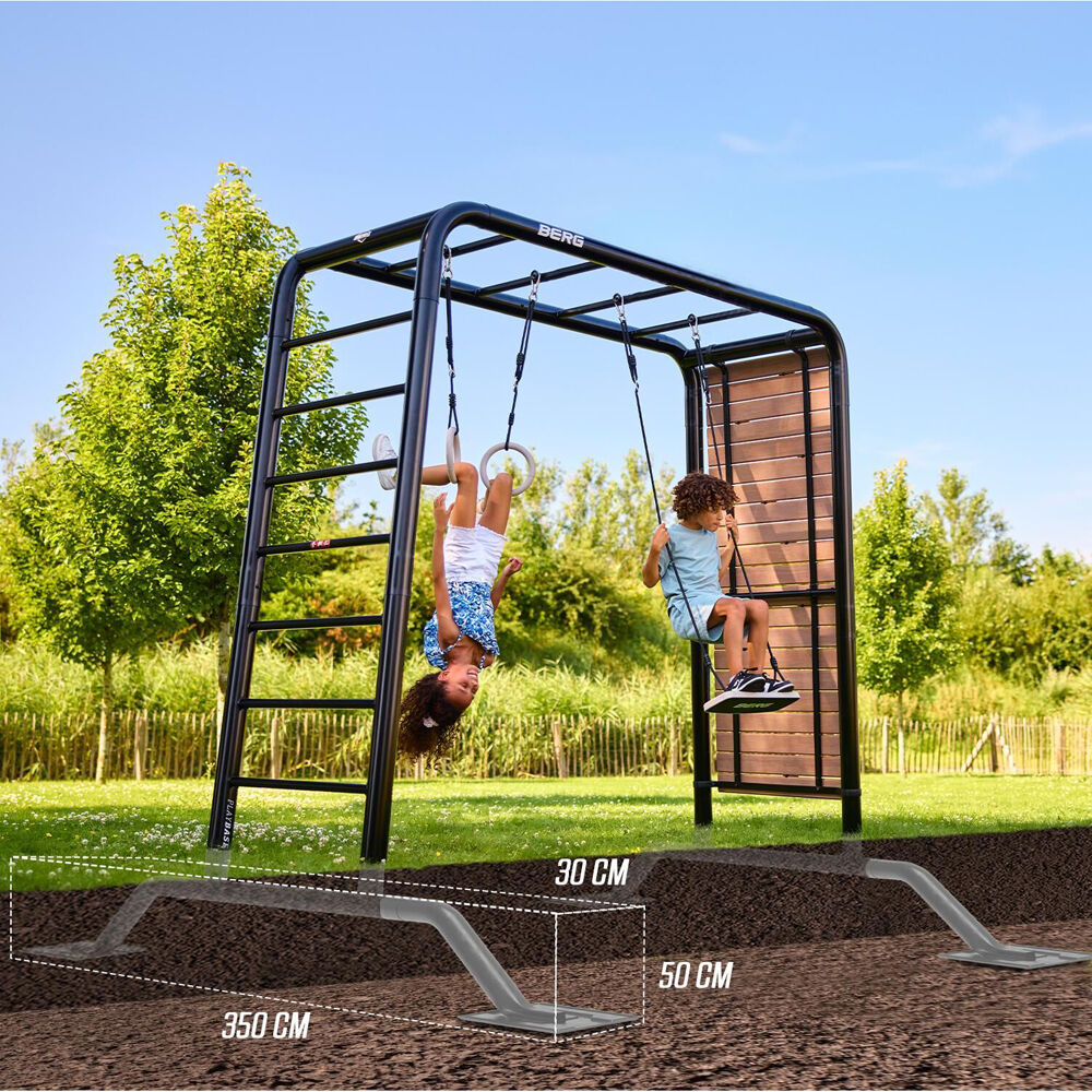 22-40-01-00-berg-playbase-steel-tumble-bar-ladder-large-380x245cm-black