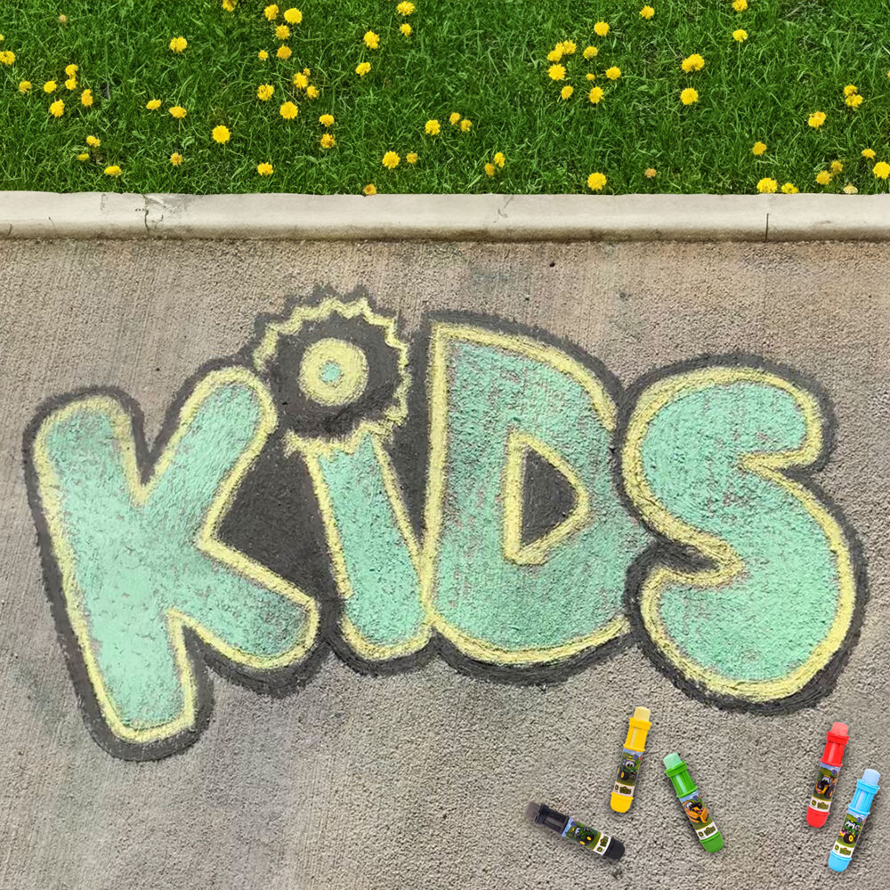 470304-5pc-john-deere-jumbo-chalk-holders-w-chalk-kids-outdoor-toy-3y