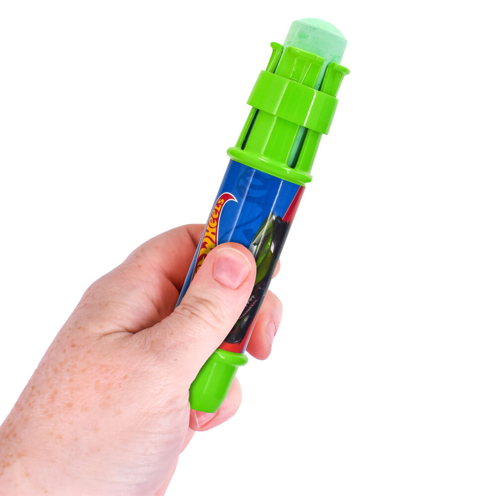 320498-5pc-hot-wheels-jumbo-chalk-holders-w-chalk-kids-outdoor-toy-3y