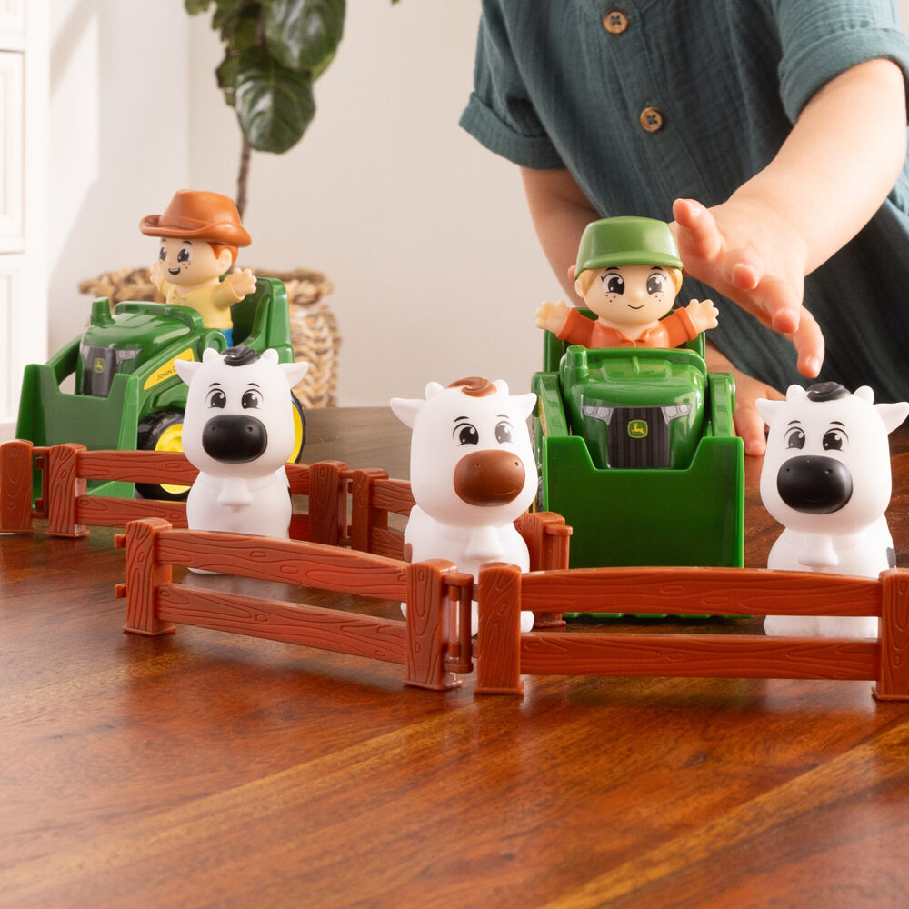 47669-14pc-john-deere-the-cows-are-out-farm-animals-play-set-kids-toy-18m