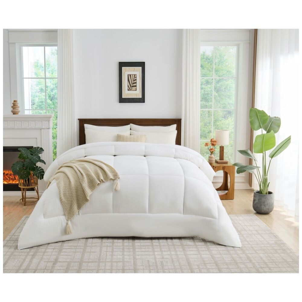 Grosvenor House 400GSM Premium Lightweight Quilt Duvet Bed Microfibre