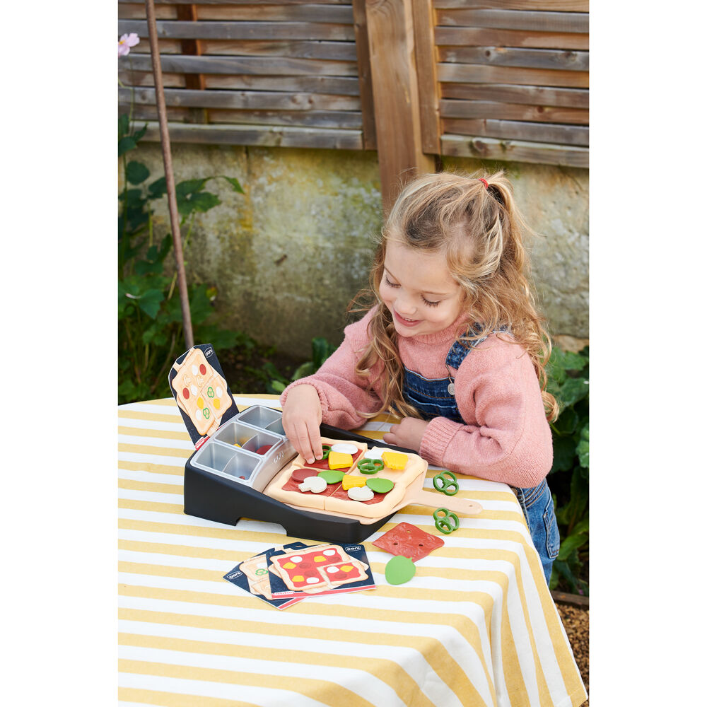 Casdon Kids Children 3y+ Interactive Role-play Toy Ooni Pizza Topping Station — image 5