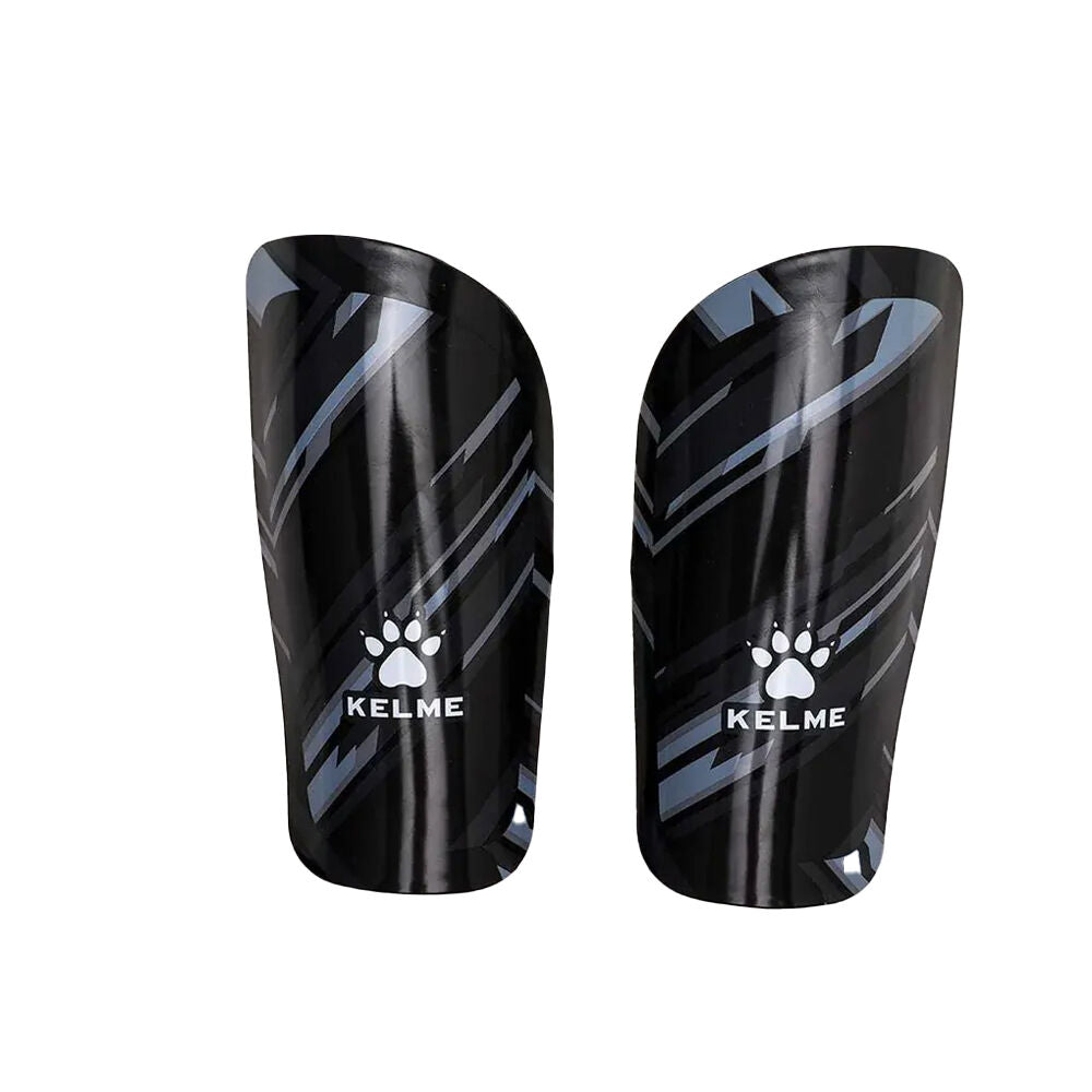 Kelme Medium Black Shin Pads/Leg Protection for Soccer/Football Kids/Adults