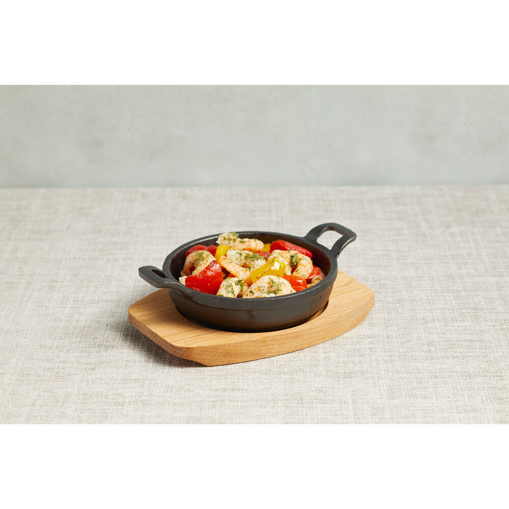 Artesa Cast Iron Mini Gratin Dish/Serving Skillet w/Maple Wood Board 12.5cm (2 Pack) — image 4