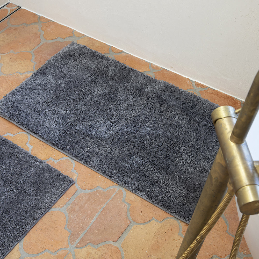 Bambury Microplush Large Bath Mat 50 x 80cm Pewter Woven Raised Pile Home Decor — image 2