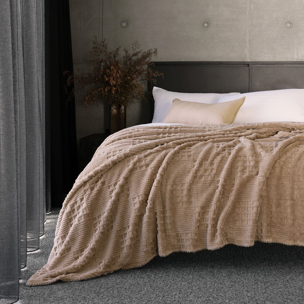 Bambury Lattice Sherpa Warm Blanket Soft Bed Throws Latte — image 2