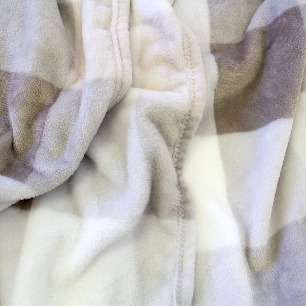 Bambury Charlie Ultraplush Warm Blanket Soft Bed Throws Nougat — image 3