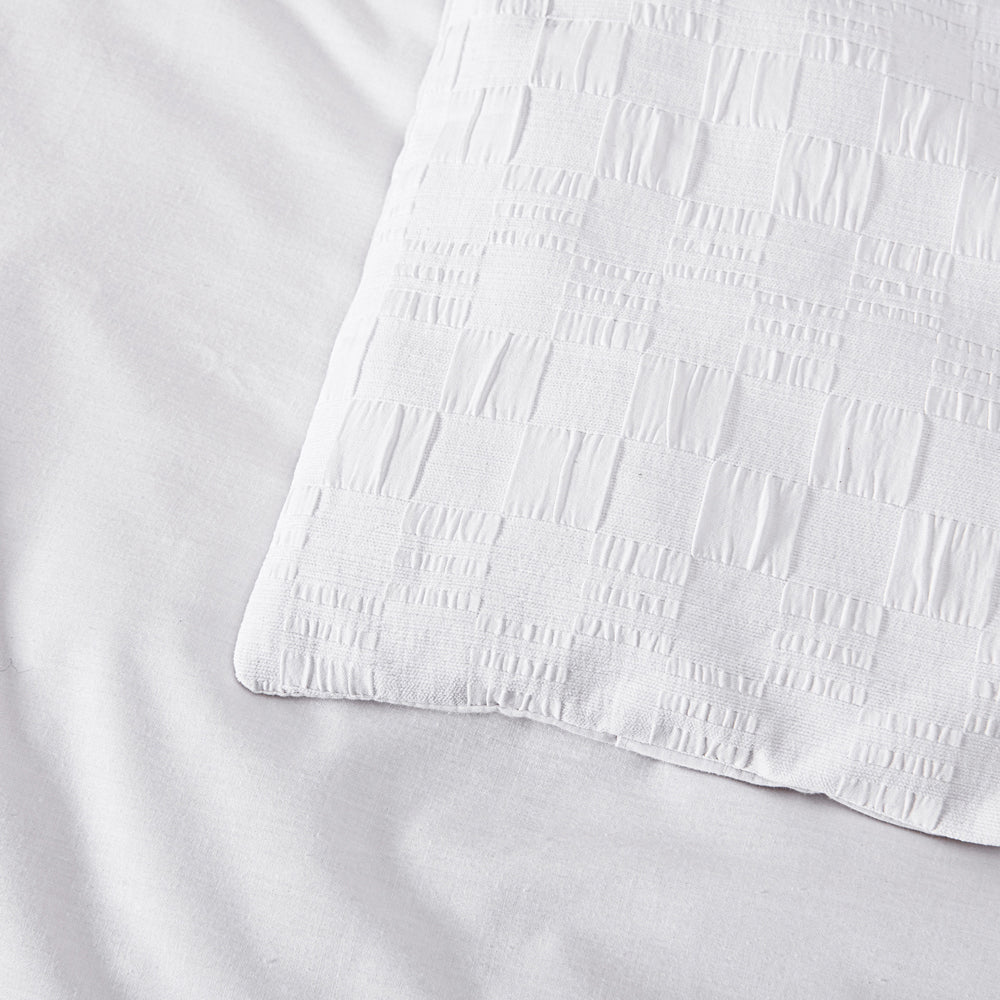 Bianca Cosmo White Chenille Quilt Cover Set — image 3