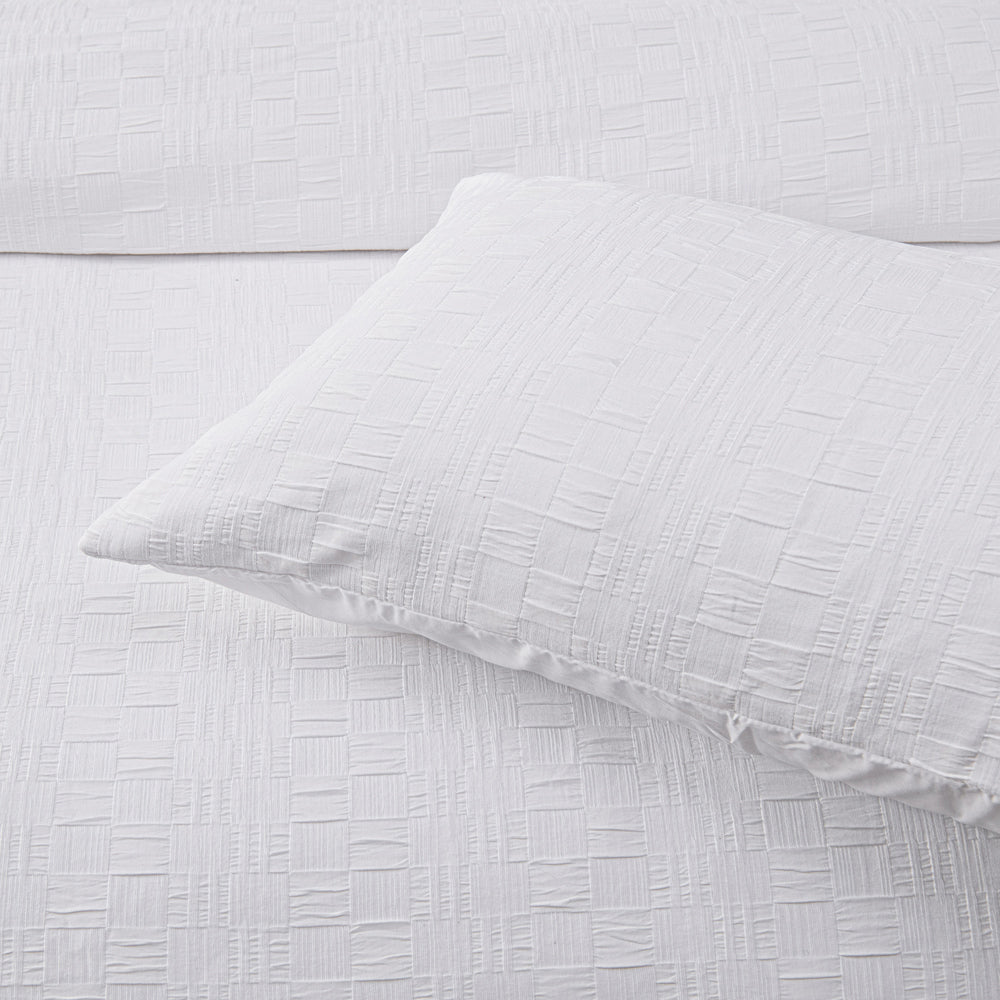 Bianca Cosmo White Chenille Quilt Cover Set — image 4