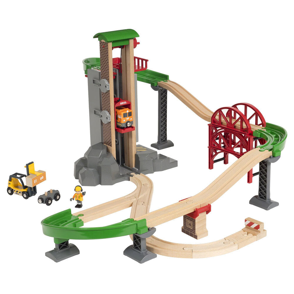 Brio World 72cm Lift & Load Warehouse Wooden Railway Set Kids/Child Toy 3y+ (32 Pieces)