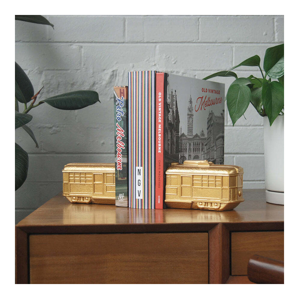 Moose Tram Bookends Home/Office/Living Room Ornament Display Decor — image 2