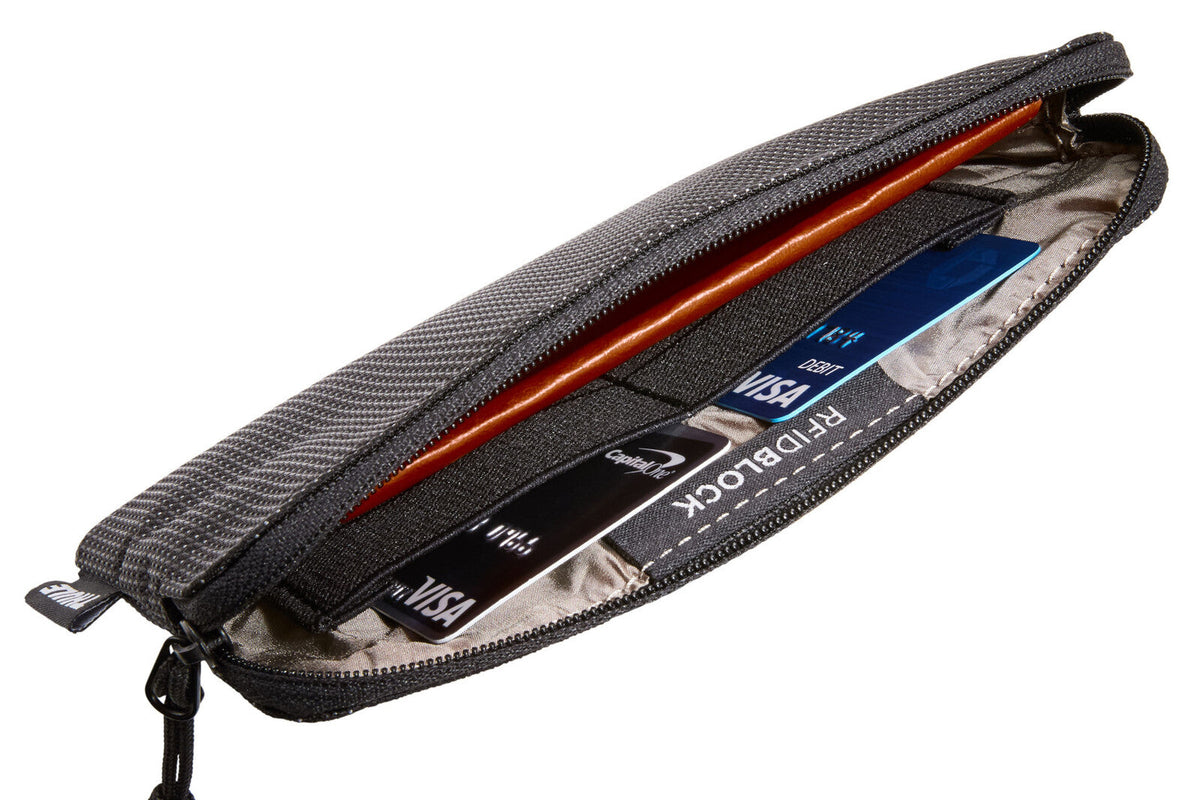 Thule Crossover 2 12cm Travel Passport Storage/Cable Organiser Pouch Bag Black — image 5