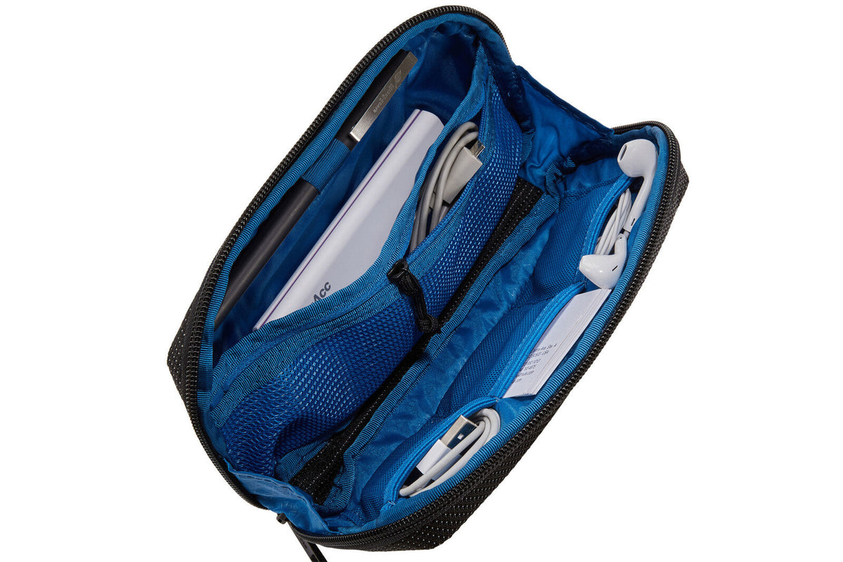 Thule Crossover 2 12cm Travel Passport Storage/Cable Organiser Pouch Bag Black — image 6