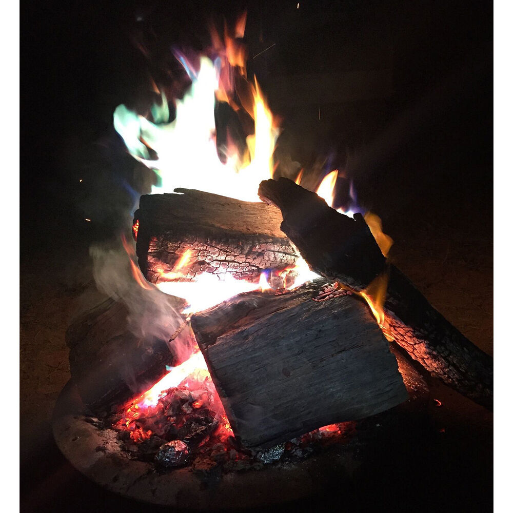 Wildtrak Magic Colour Fire Flame Campfire Bonfire Outdoor 15g Sachet (8 Pack) — image 5