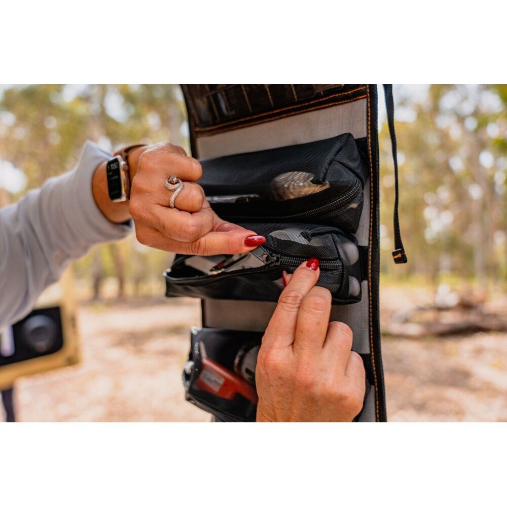 Wildtrak Utility Roll W/Removable Bags 400Gsm Ripstop Canvas Outdoor — image 3