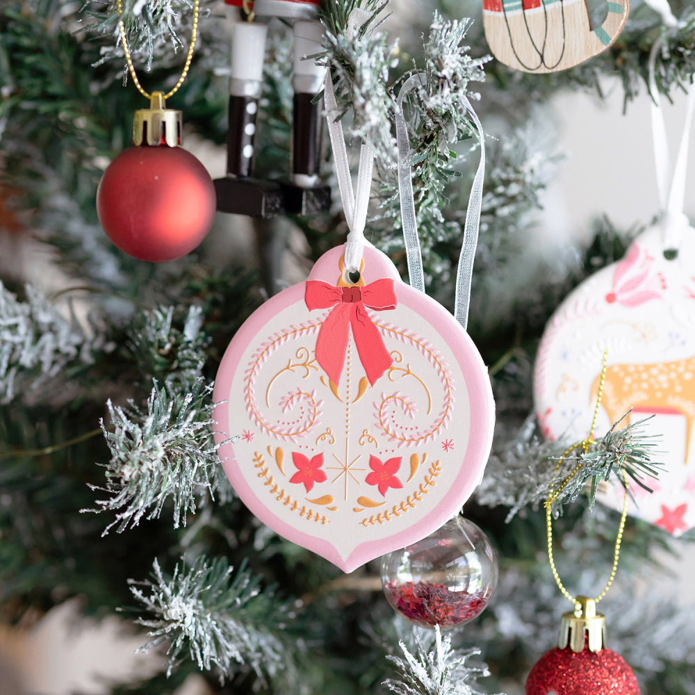 Splosh Christmas Bauble Ceramic Keepsake Seasonal Ornament Hanging Home Decor (3 Pack) — image 3