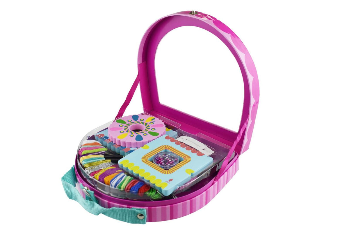 Kaper Kidz Friends 4 Ever Bracelet Making Yarn Kit Pink 8 Years Plus — image 5