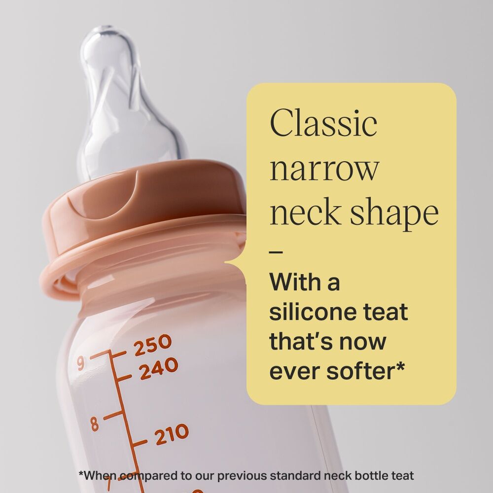 Tommee Tippee Natural Start Narrow Neck Baby Feeding Bottle Set 250ml (3 Pieces) — image 4