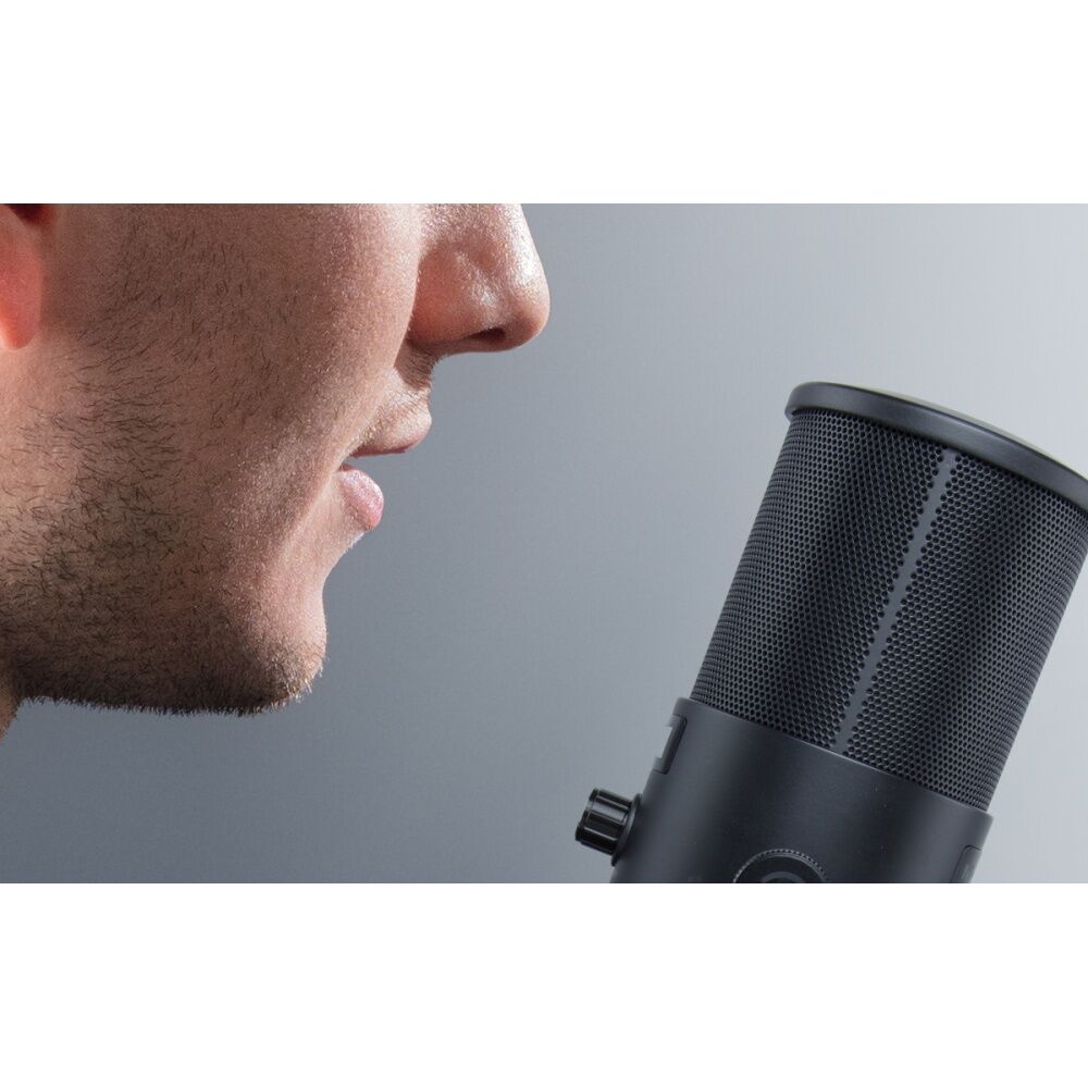 M-Audio 30-20,000Hz Ubermic USB Connected Microphone w/ Built-In Headphone Amp — image 7