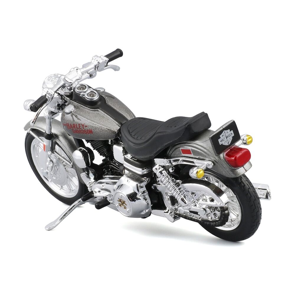 Maisto 1 18 Motorcycle Duos 2 Pack 1970s Die Cast Model Set Harley Davidson Replica Chrome Black Finish 75cm — image 5