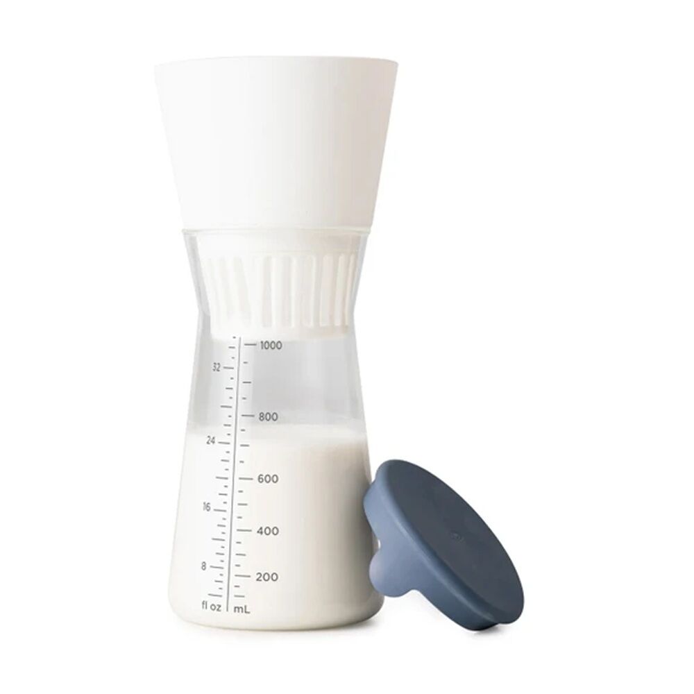 Chef'n Nut Milk Maker - 1 Litre Glass Carafe With Measurements - Silicone Lid For Storage - Reusable Mesh Filter - Dishwasher Safe - Green Color