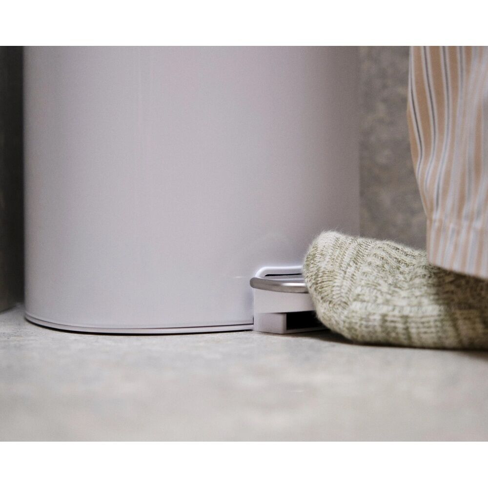 Joseph Joseph 5L Gloss White EasyStore Bathroom Rubbish Waste Bin — image 6