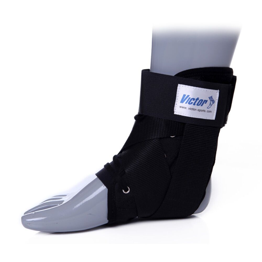 Victor Sports Victor PRO Ankle Stabiliser Small 18-20cm - Adjustable Support Brace with Velcro Closure - Black