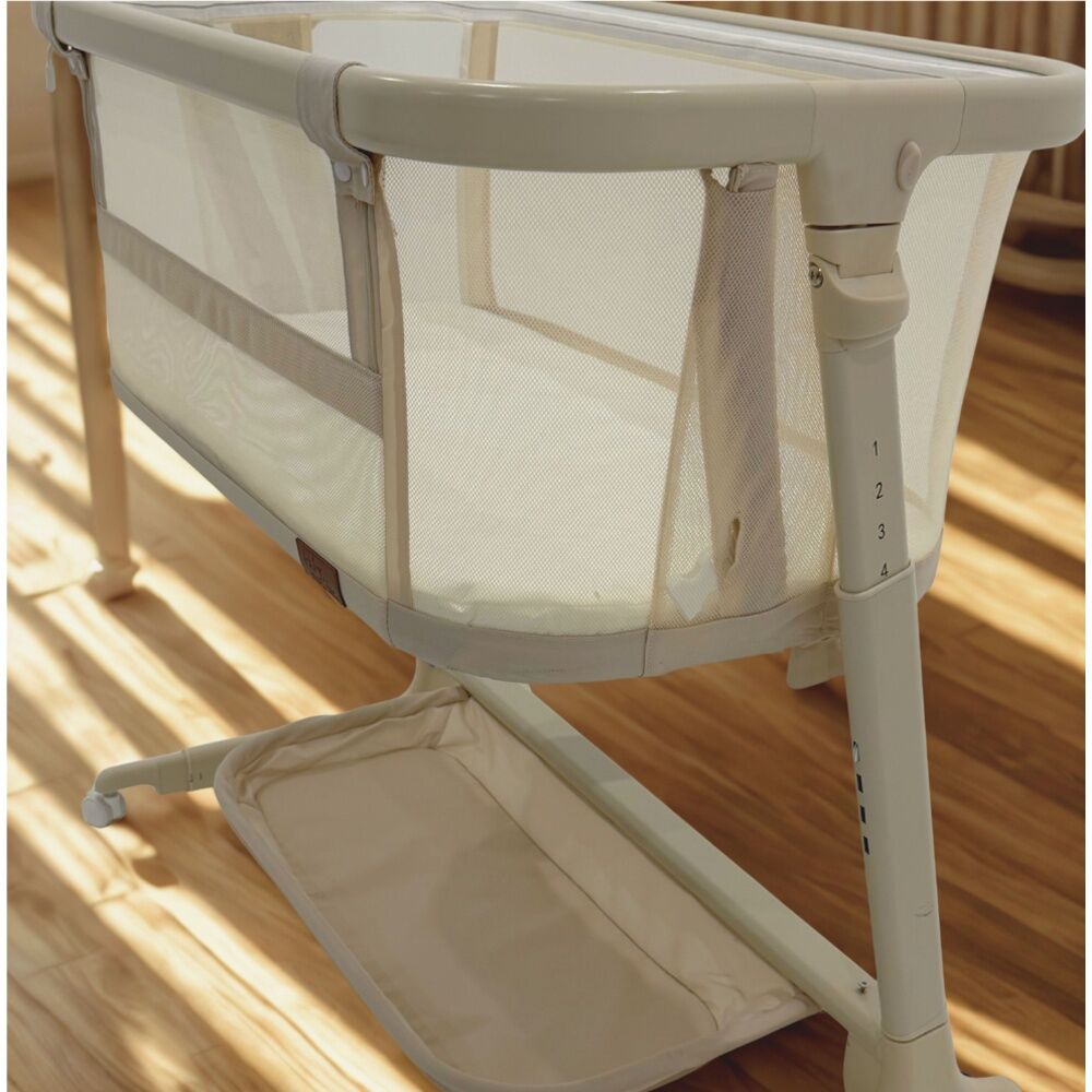 Baby Studio Dream Glider Bassinet Lockable Wheels Beige — image 2