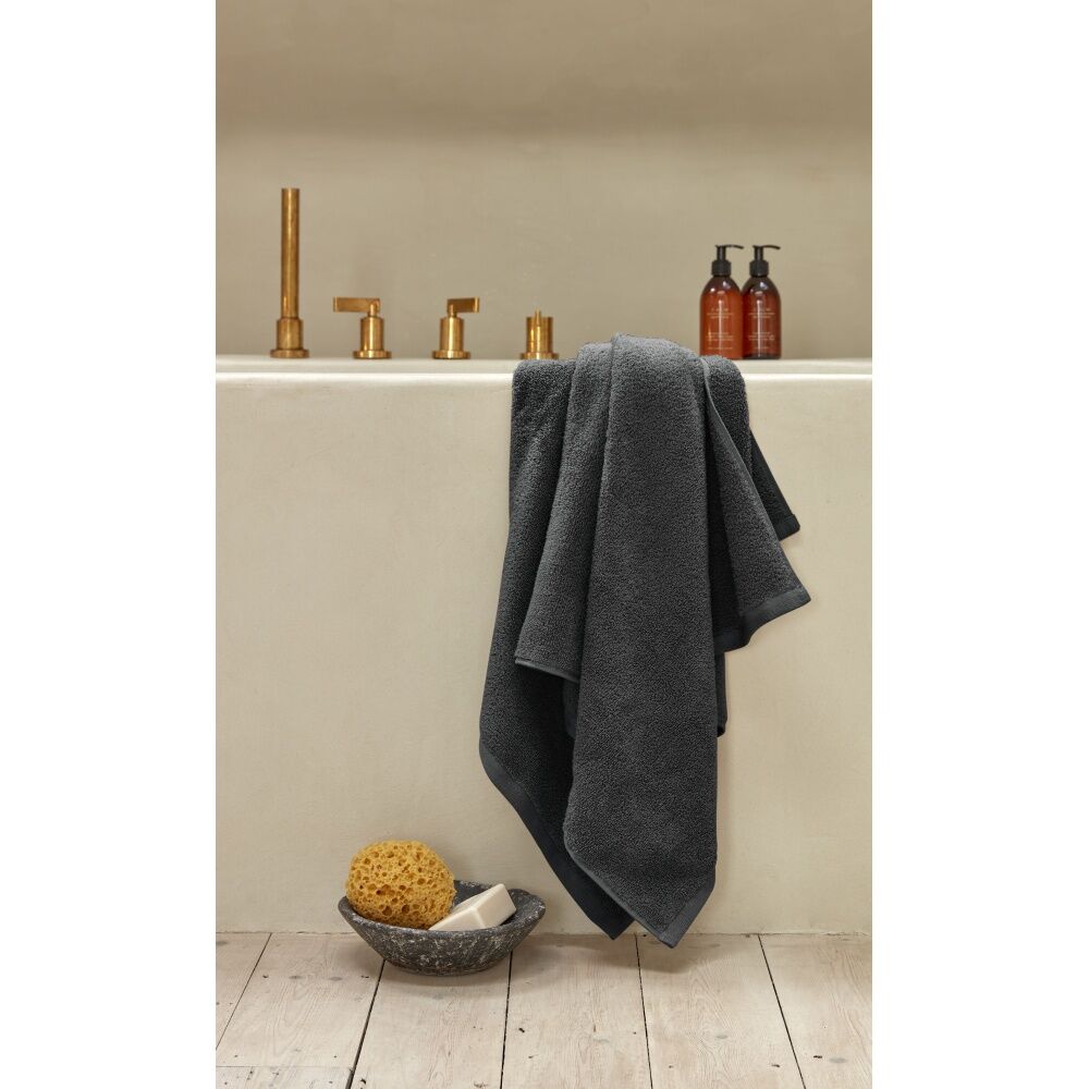 Christy Cirrus Bath Towel Combed Cotton 450GSM Fast Drying Charcoal (2 Pack) — image 5