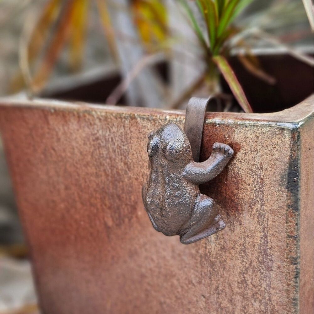 Bronrob Cast Iron Rustic Brown Garden Frog Pot Hanger 7x5.5x4cm (3 Pack) — image 3