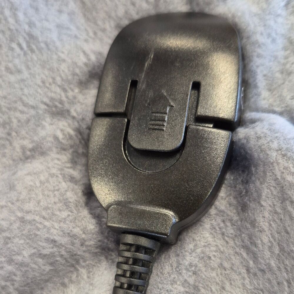 Wildtrak 12V Car Electric Blanket Comfort 45W Rated Power 150x100cm Wildtrak — image 6