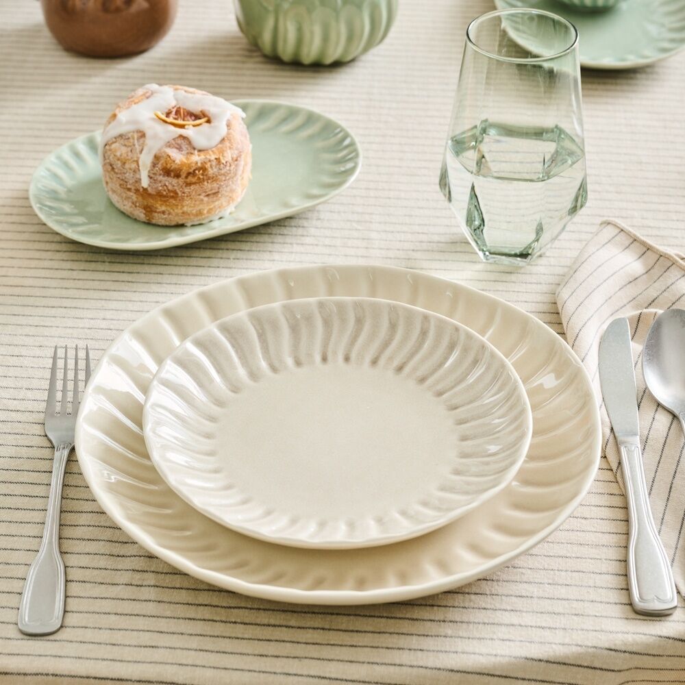 Ecology Ritual Rippled Porcelain Side Plate Frost Off White 20cm (6 Pack) — image 5