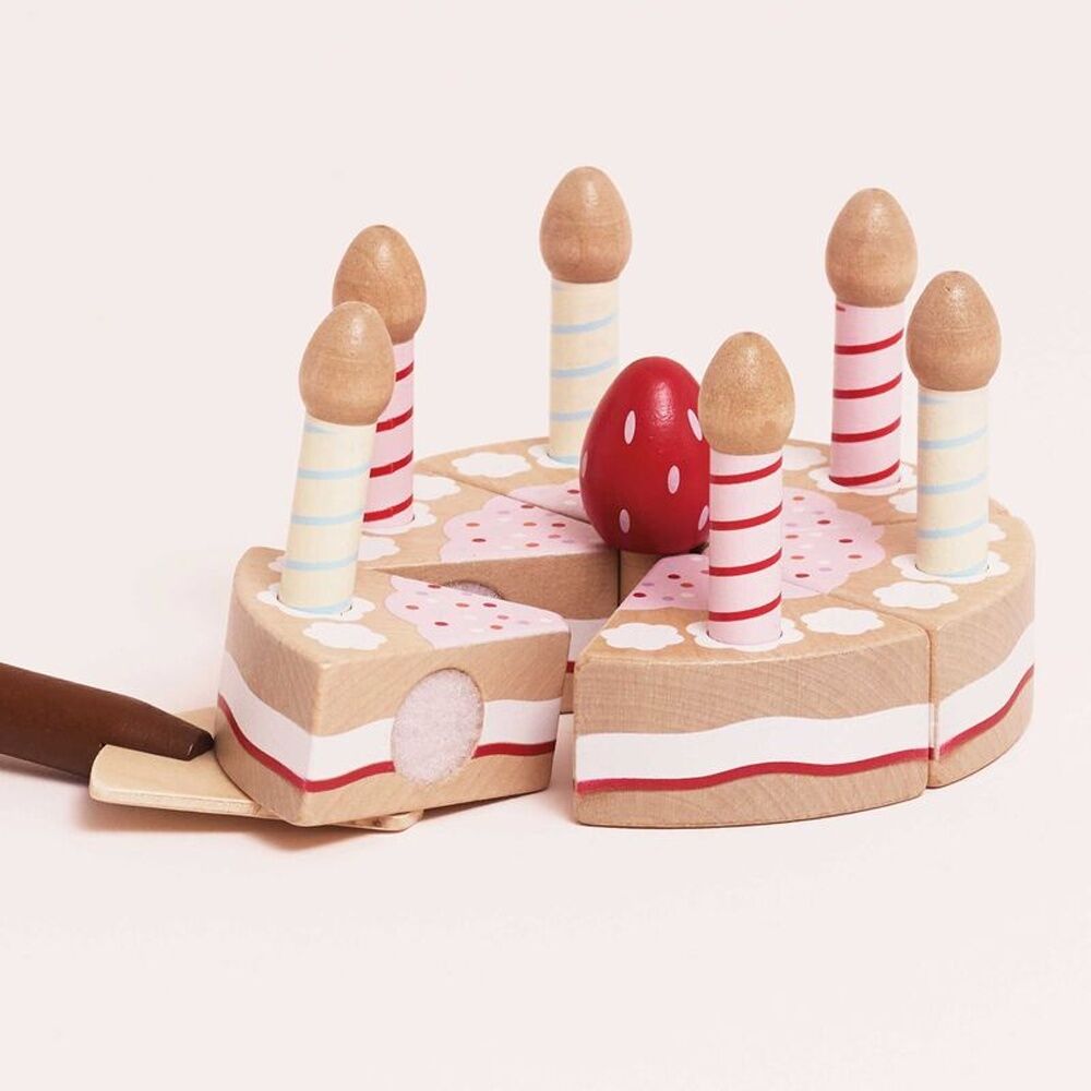 LE Toy Van Sliceable Birthday Cake Wooden Set Kids 2y+ (8 Pieces) — image 3