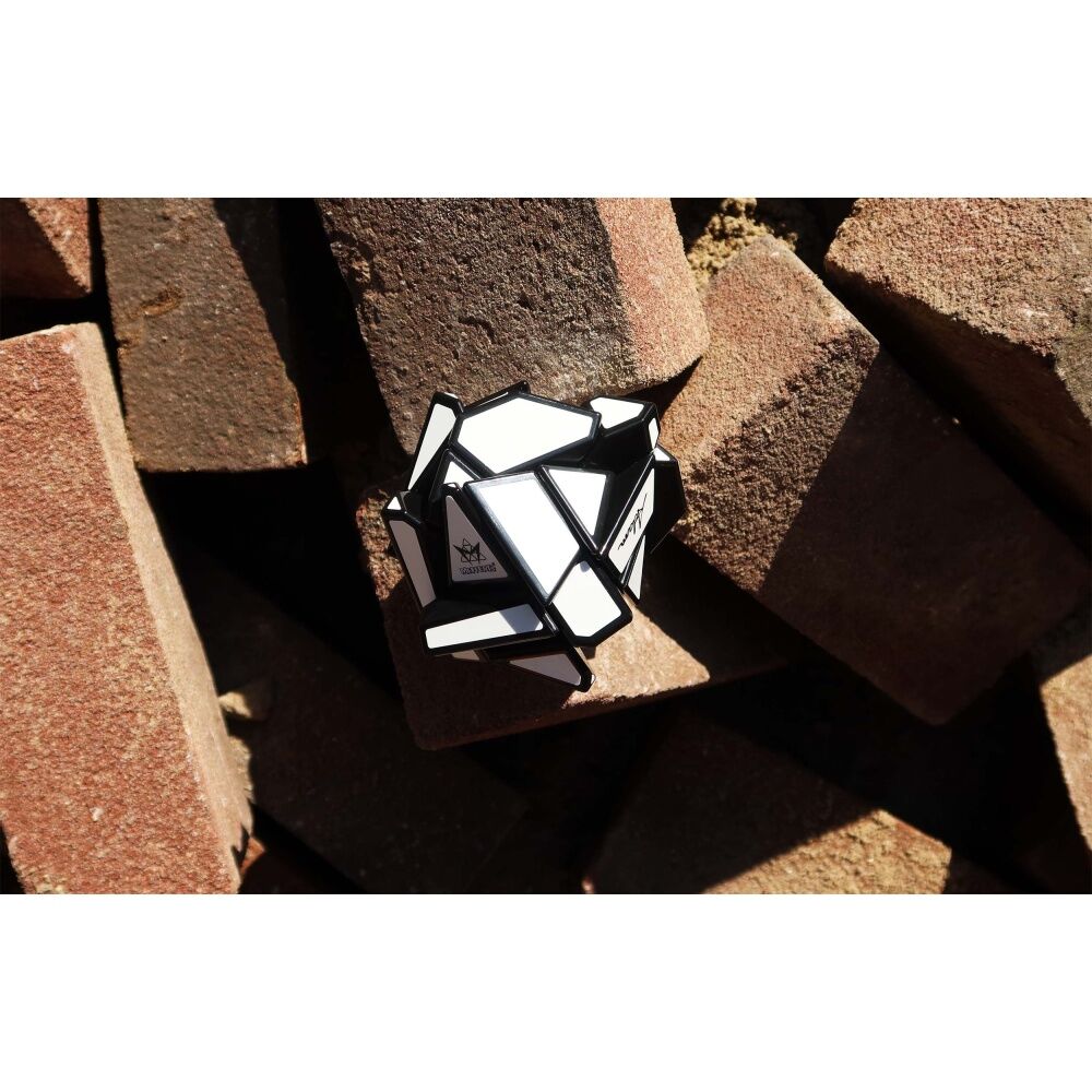 Recent Toys Mefferts Ghost Cube - Twelve-Sided Morphing Puzzle - No Colors or Standard Shapes - Challenging Skill Test - Single Player - Ages 9 to 99 — image 10