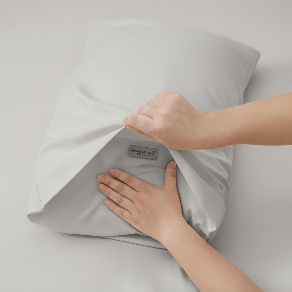 Renee Taylor 400TC Fitted Sheet & Pillowcase Set Light Grey Double — image 3