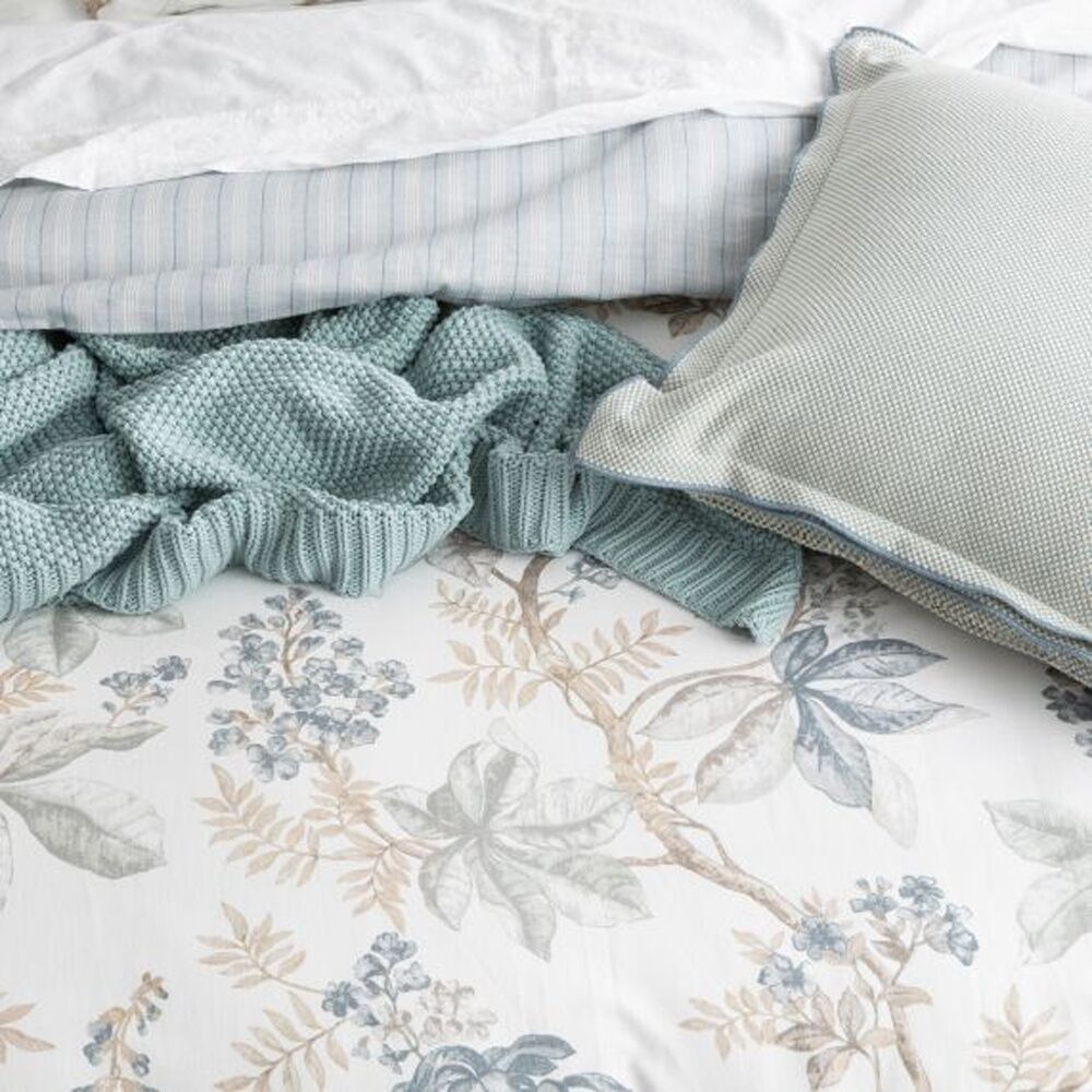 Renee Taylor Textured Cotton Slub Reversible Quilt Cover Set Queen Floral Vine - Striped Reverse - Breathable - Oeko-tex Certified Bedding - European — image 3