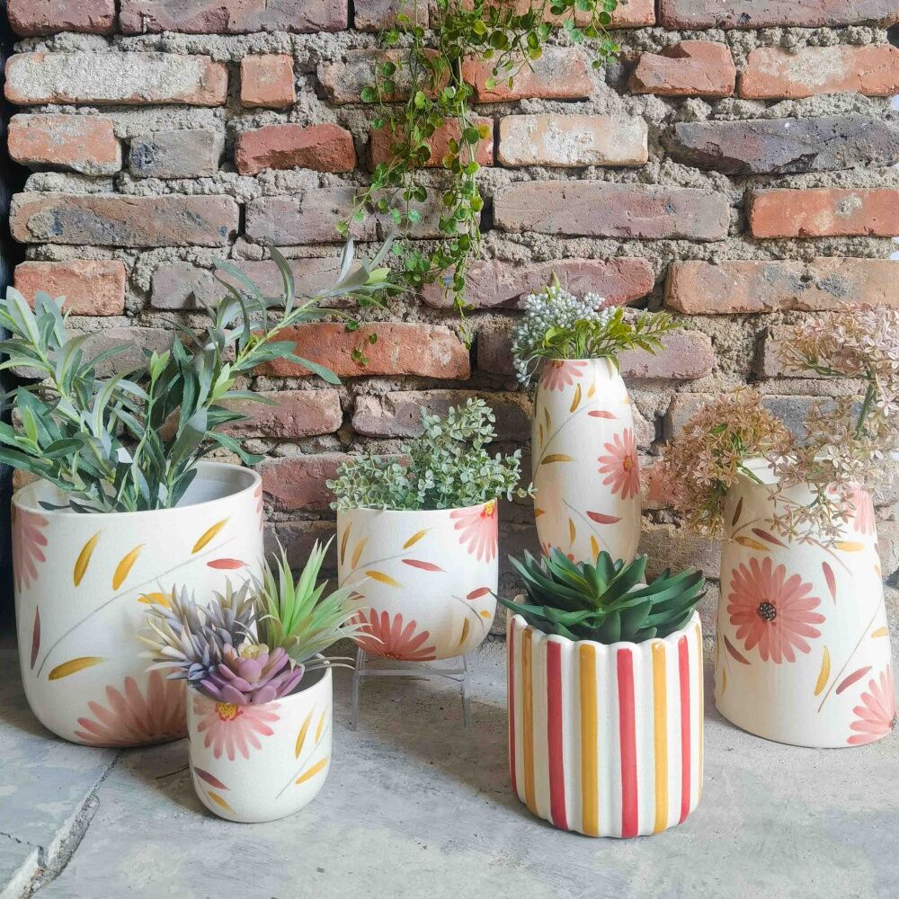 Urban Products Maxine Stripe Planter Red/Yellow Ceramic Pot 14cm (2 Pack) — image 3