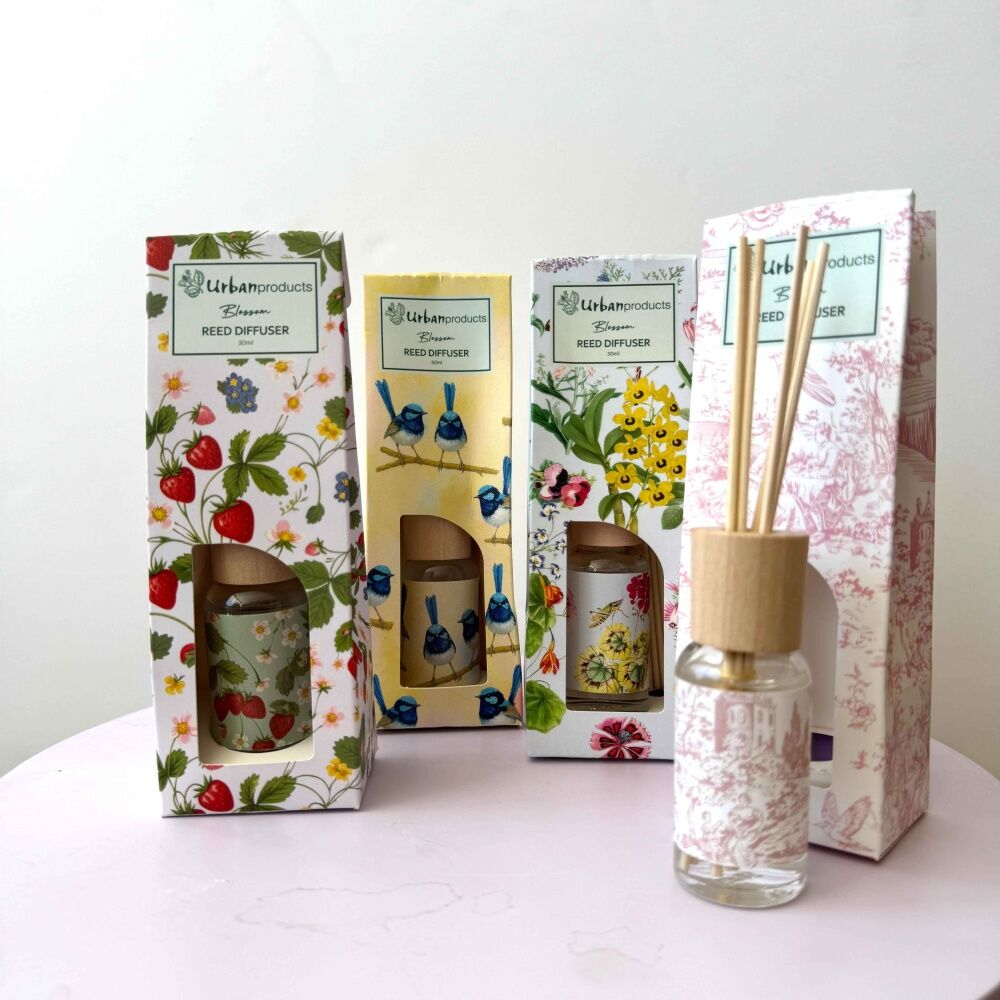 Urban Products Strawberry Field Blossom Scent Oil Diffuser Red 30ml (6 Pack) — image 3