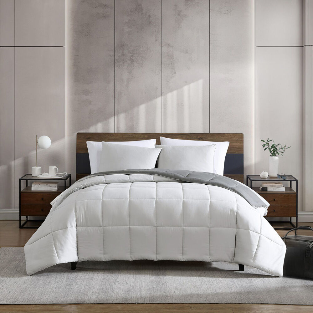 Kenneth Cole Solutions Polyester Comforter w/ Pillowcase Set Grey