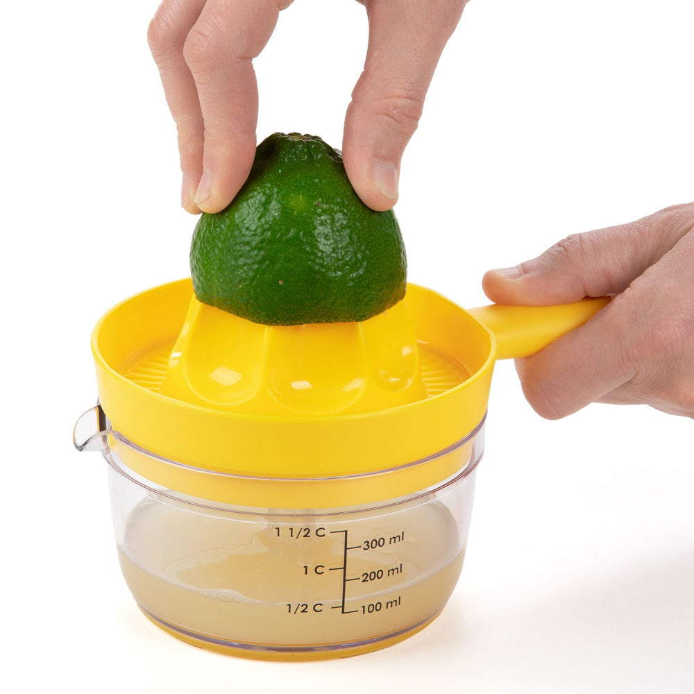 Progressive Countertop Twist & Juice 300ml Manual Juicer Lemon Extractor Yellow — image 3