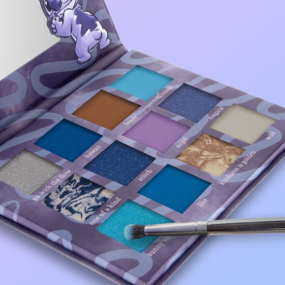 Disney Stitch Denim Pigmented Eyeshadow Makeup Palette 30g Blue (12 Pieces) — image 5