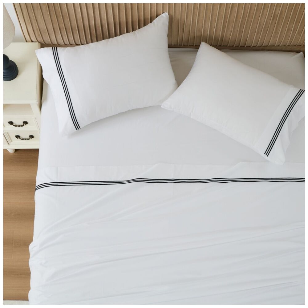 Grosvenor House 500TC Hotel Embroidered Sheet Set White With Black — image 7