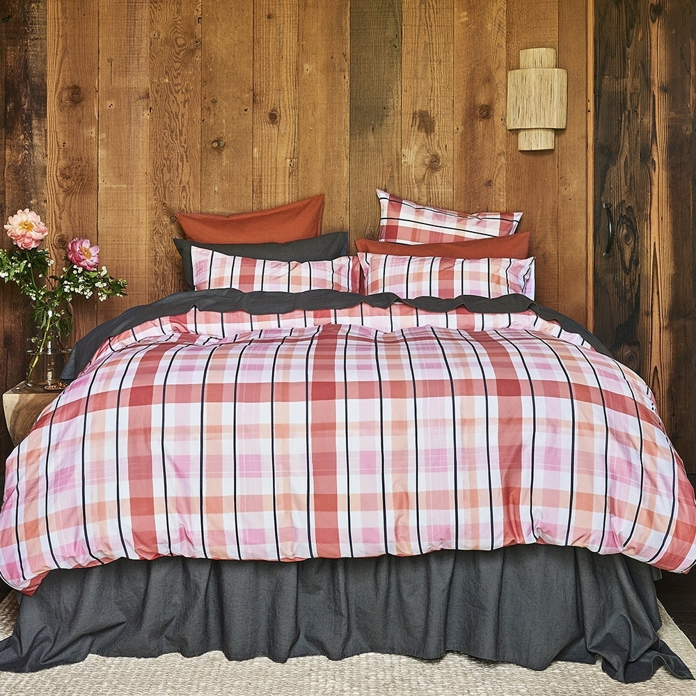 Ecology Isla Quilt Cover Clay/Pink Home Bedding Organic Cotton — image 2
