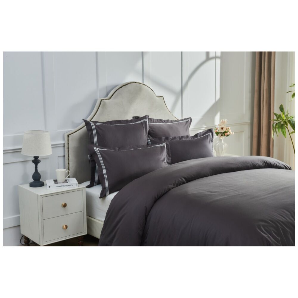 Grosvenor House 500TC Hotel Embroidered Quilt Set Charcoal w/ White — image 2