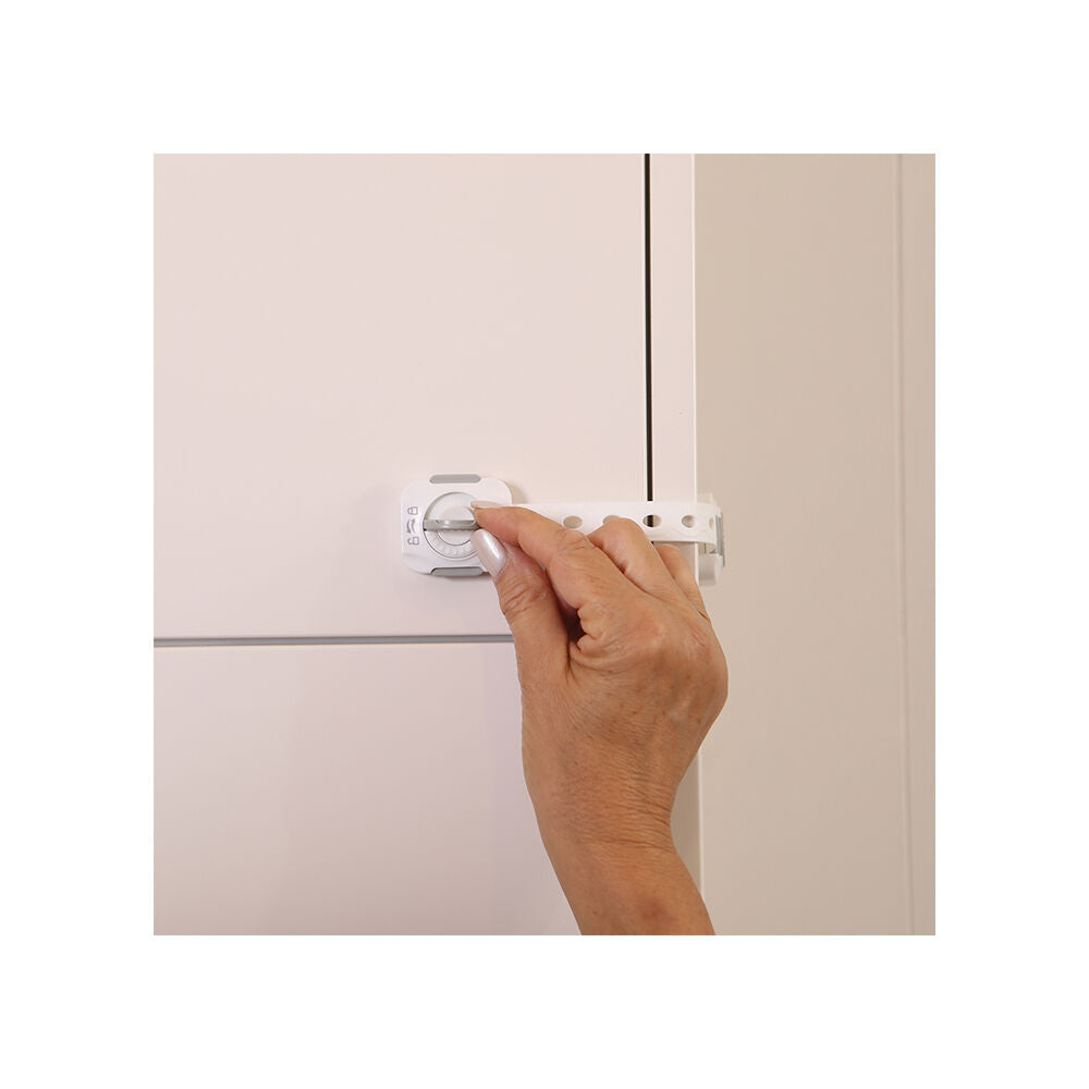 Dreambaby Magnetic Child/Baby Proof Cabinet/Drawer Safety Lock Kit 4 Locks — image 4