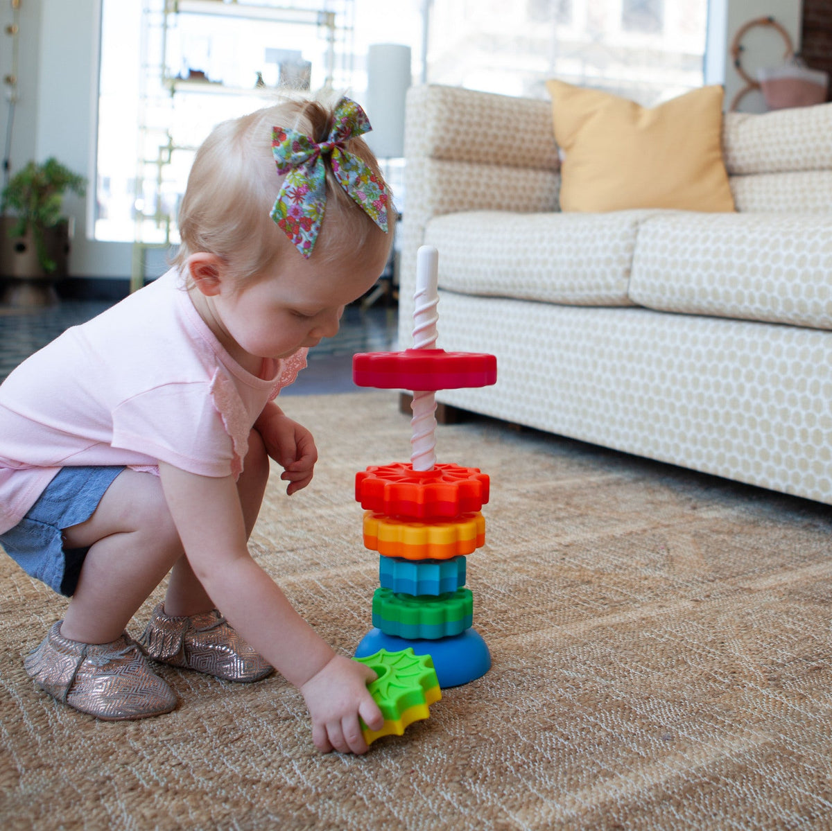 Fat Brain Toy Co. Fat Brain Toy Co SpinAgain Stacking And Twirling Hand Eye Coordination Toy — image 10