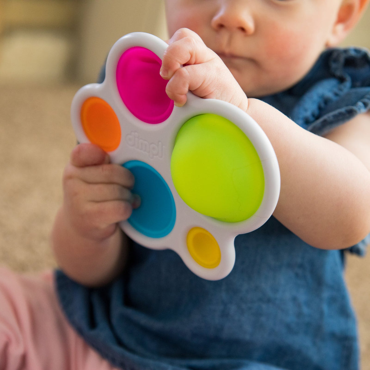 Fat Brain Toy Co. Fat Brain Toy Co Dimpl for 10m-24m Babies/Infants Colour Pop Sensory Bubble Toy — image 6