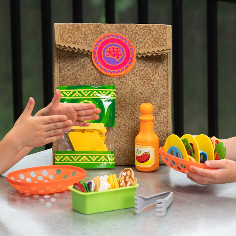 Fat Brain Toy Co. Fat Brain Toys Pretendables Healthy Eating Nacho Activity Play Set/Toy 3Y+
