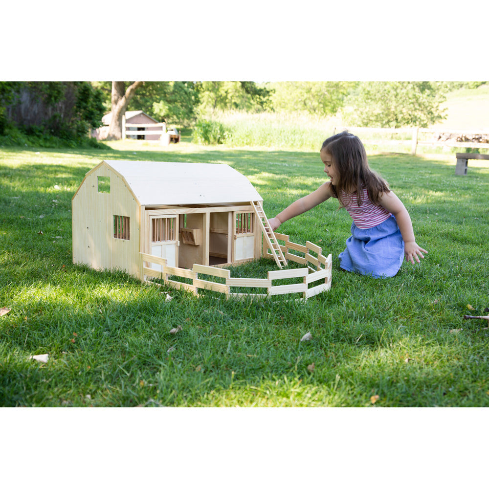 Countryside Wooden Stable & Barn Kids/Children Farm Creative Play Toy Set 3+