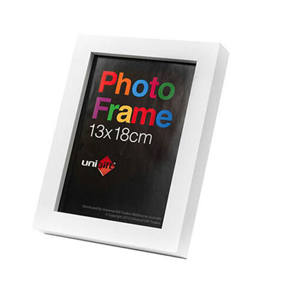 Unigift 13x18cm White Wooden/Glass Home Decor Picture Photo Frame